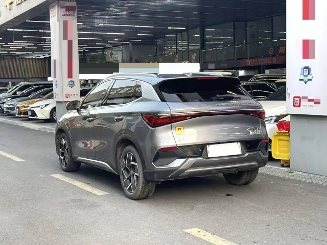 BYD Yuan - фото 4