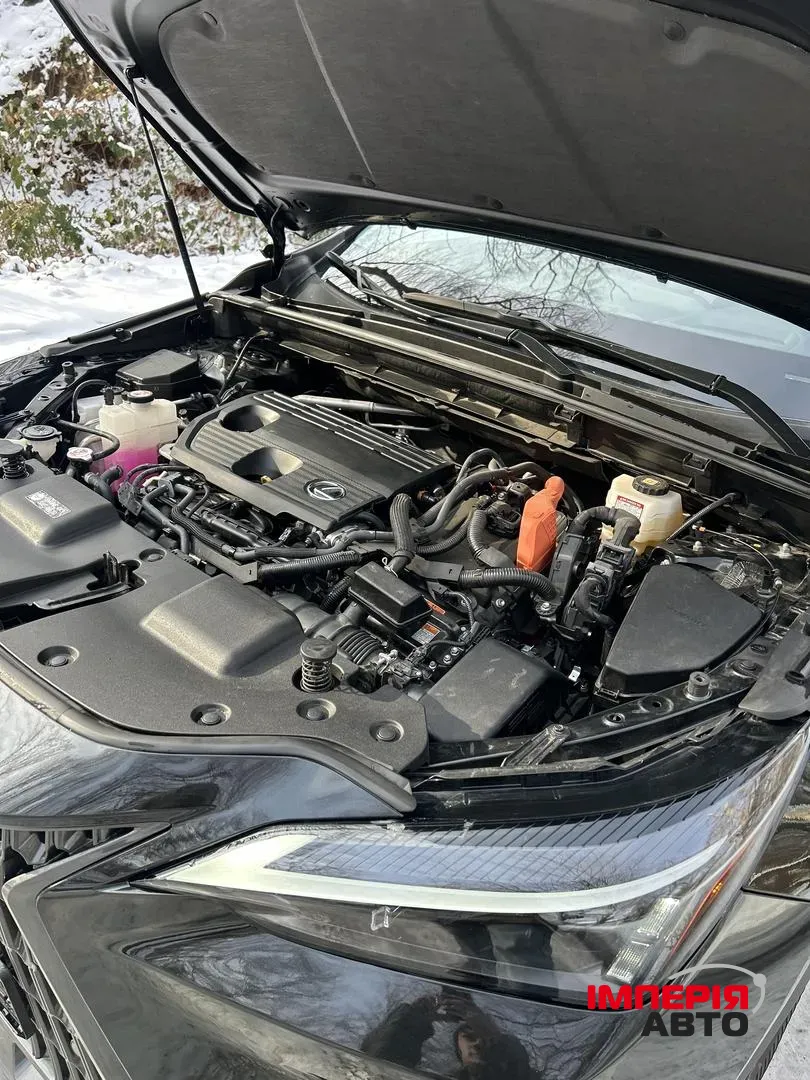 Toyota RAV4 - фото 9