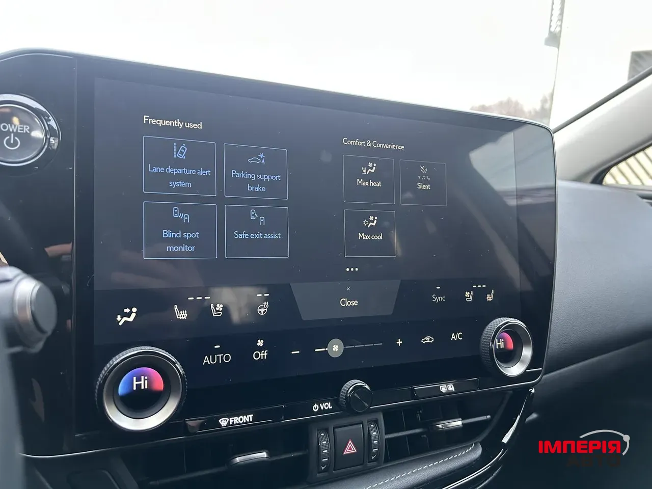 Toyota RAV4 - фото 14