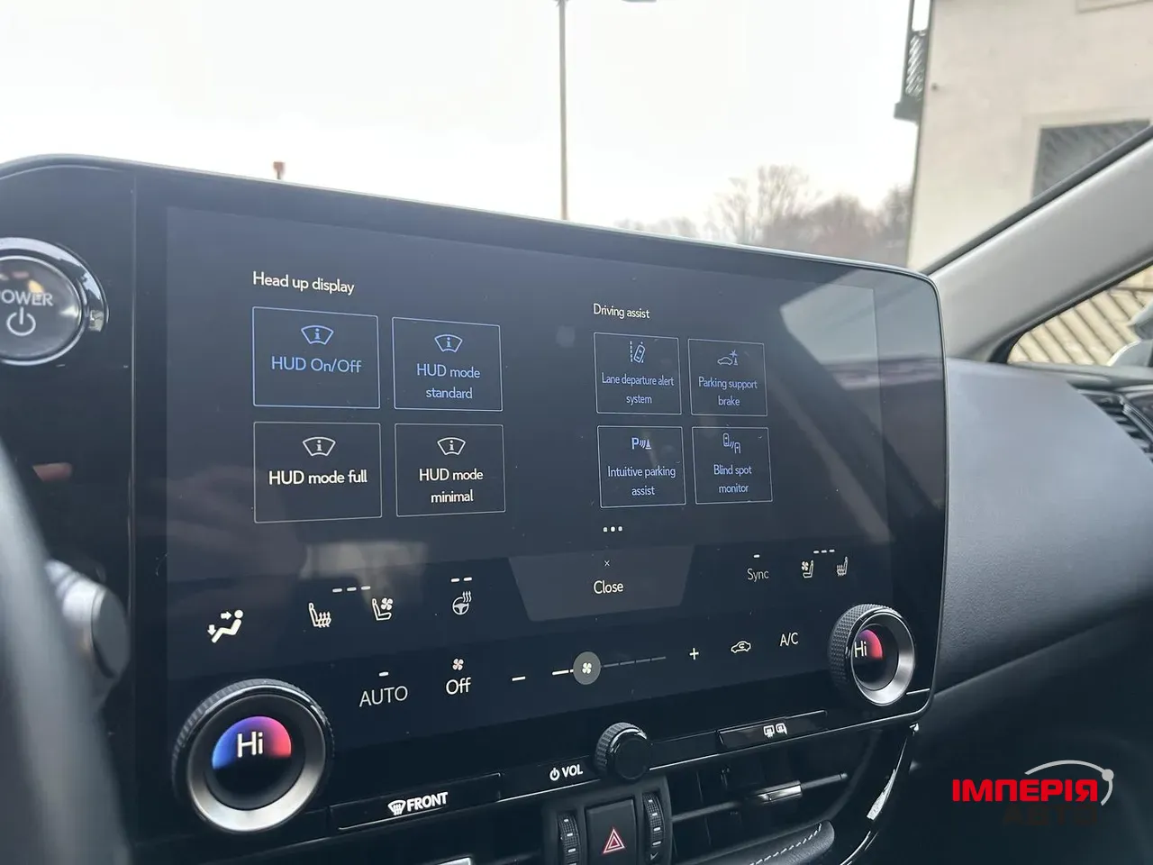 Toyota RAV4 - фото 12