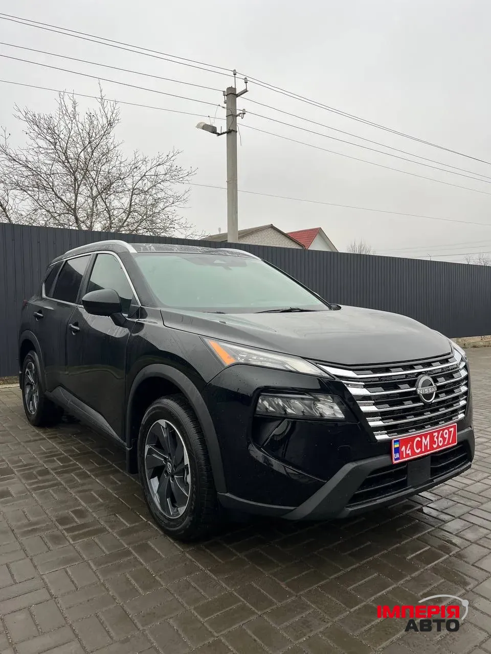 Nissan Rogue - фото 1