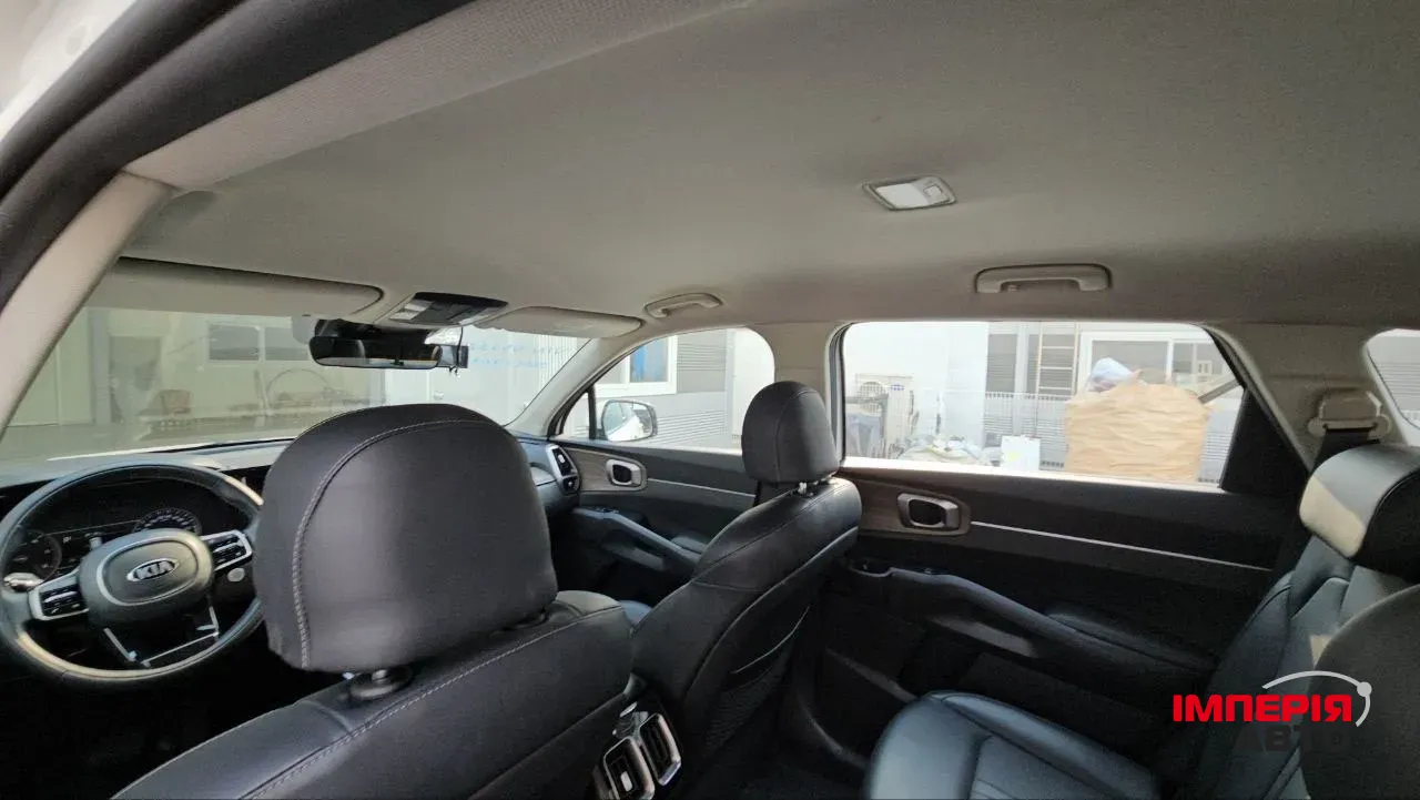 Kia Sorento - фото 12