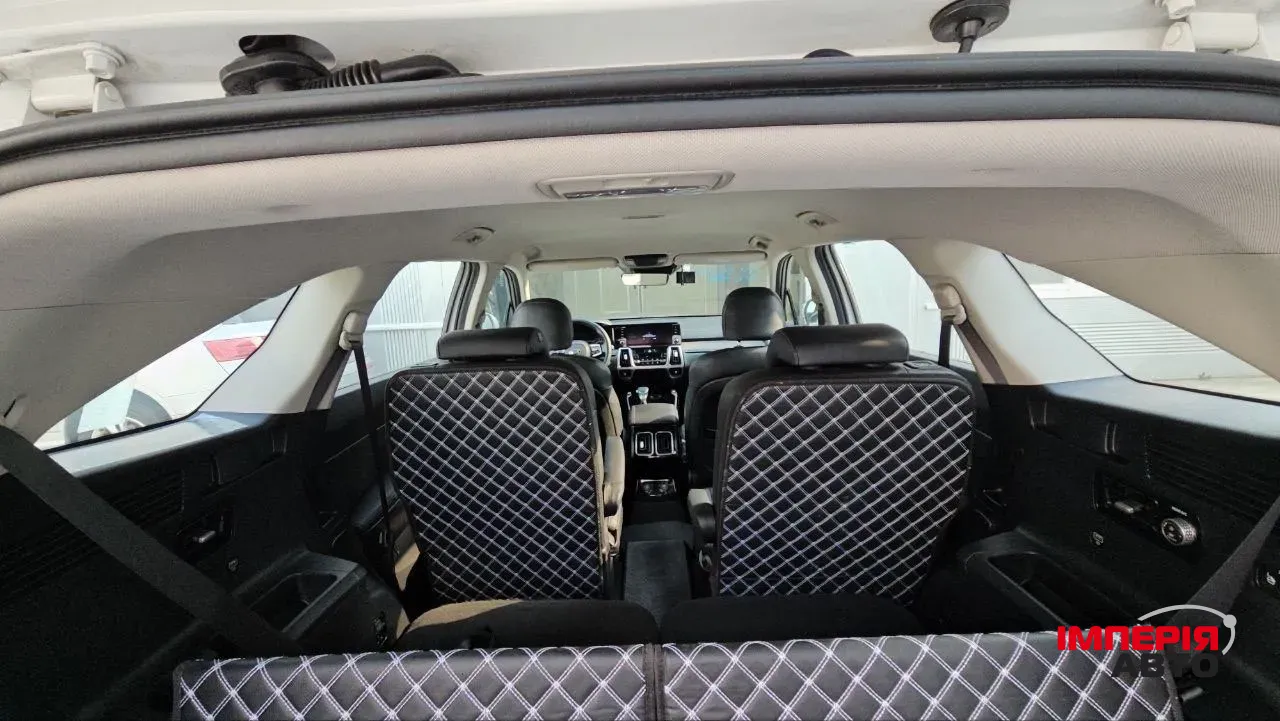 Kia Sorento - фото 16