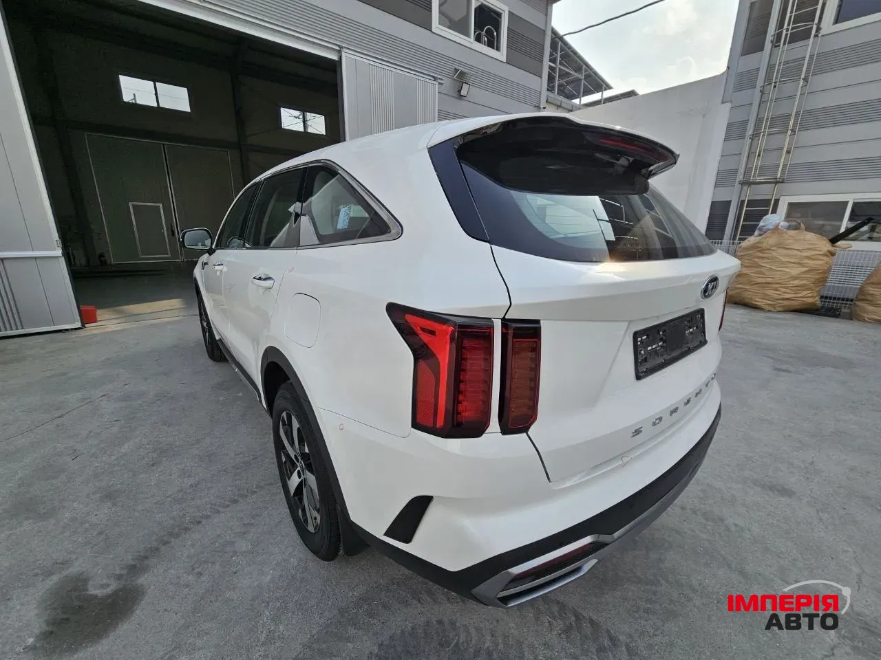 Kia Sorento - фото 6