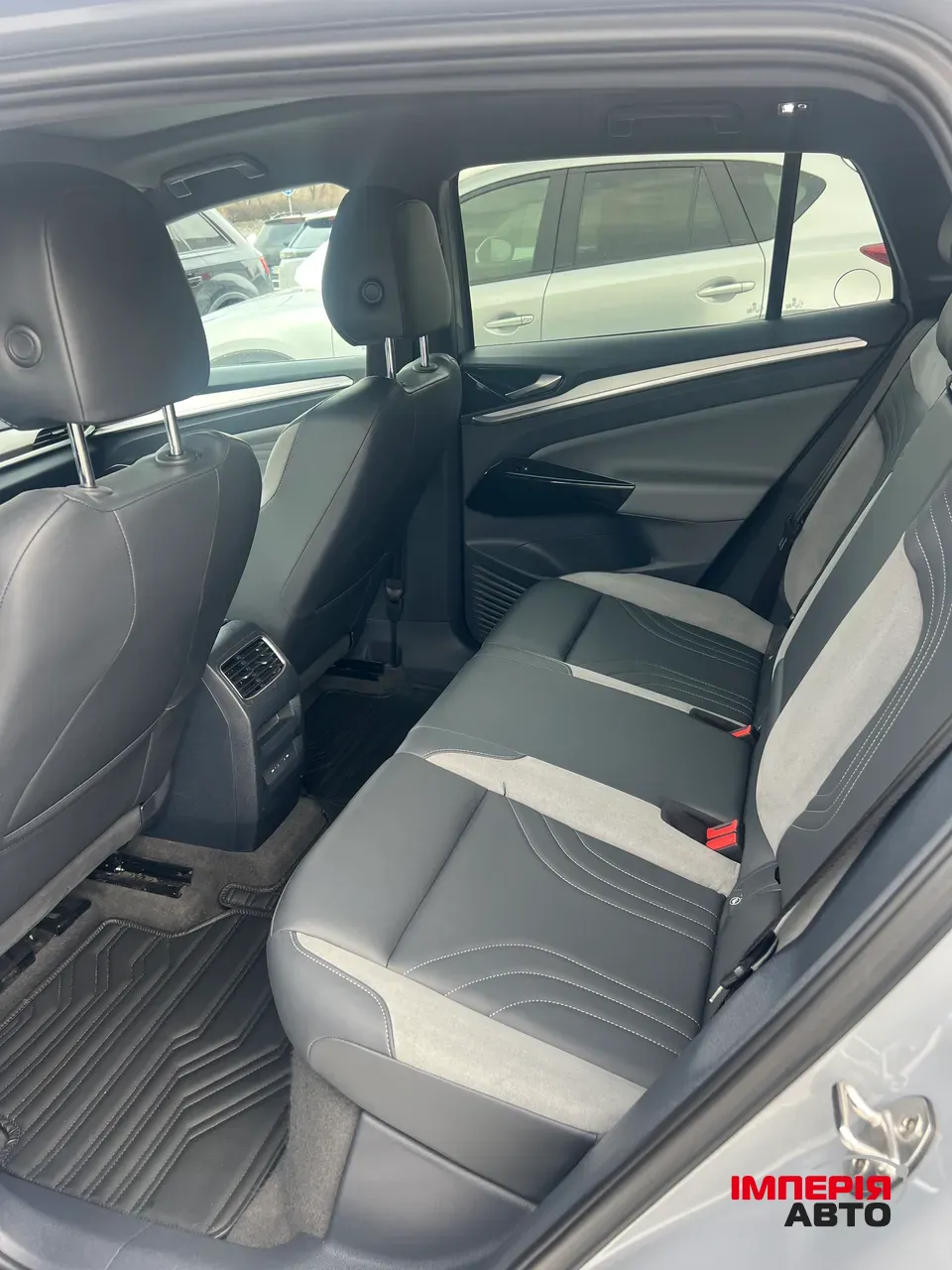 Volkswagen ID.4 - фото 5