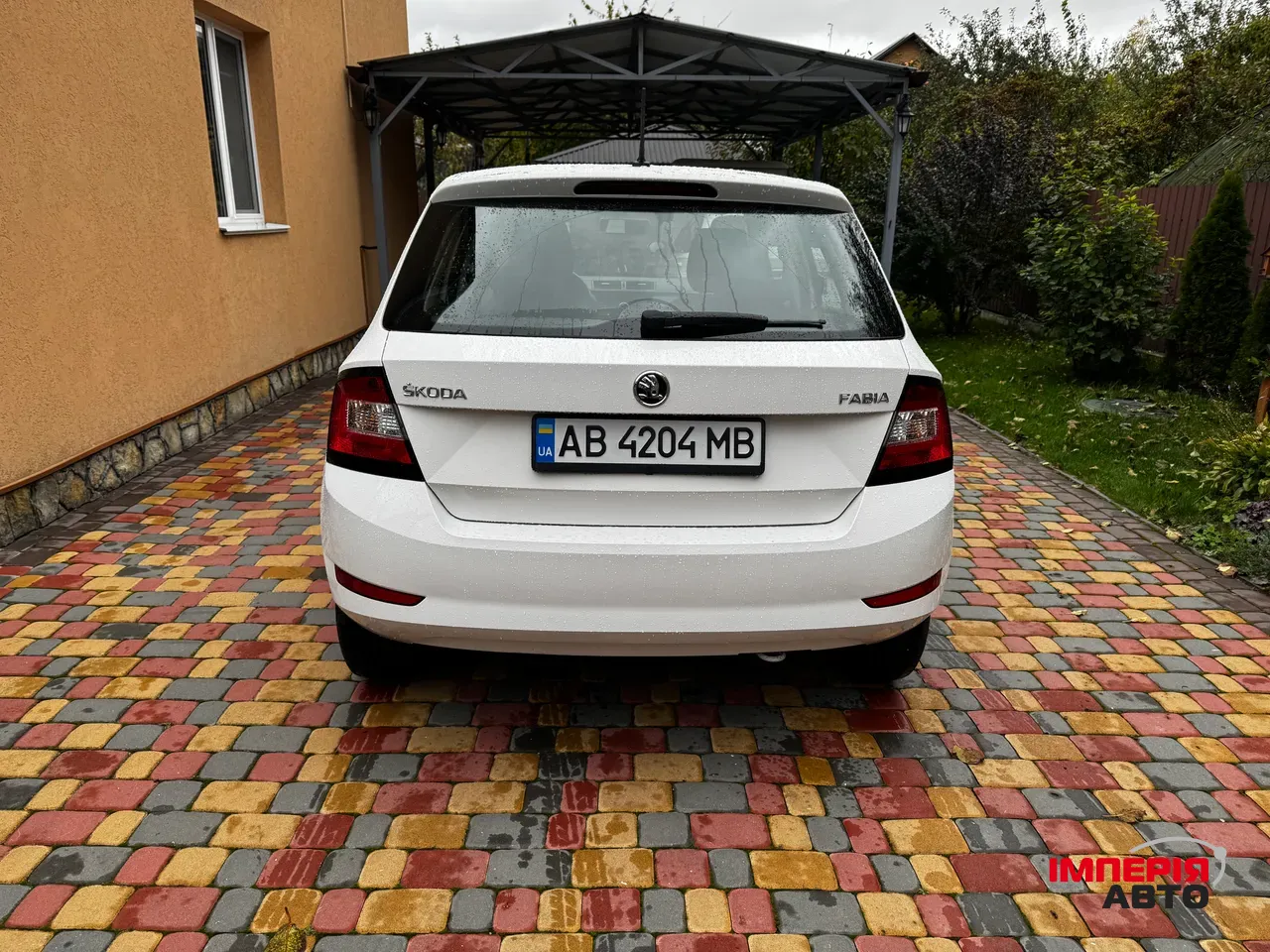 Skoda Fabia - фото 3