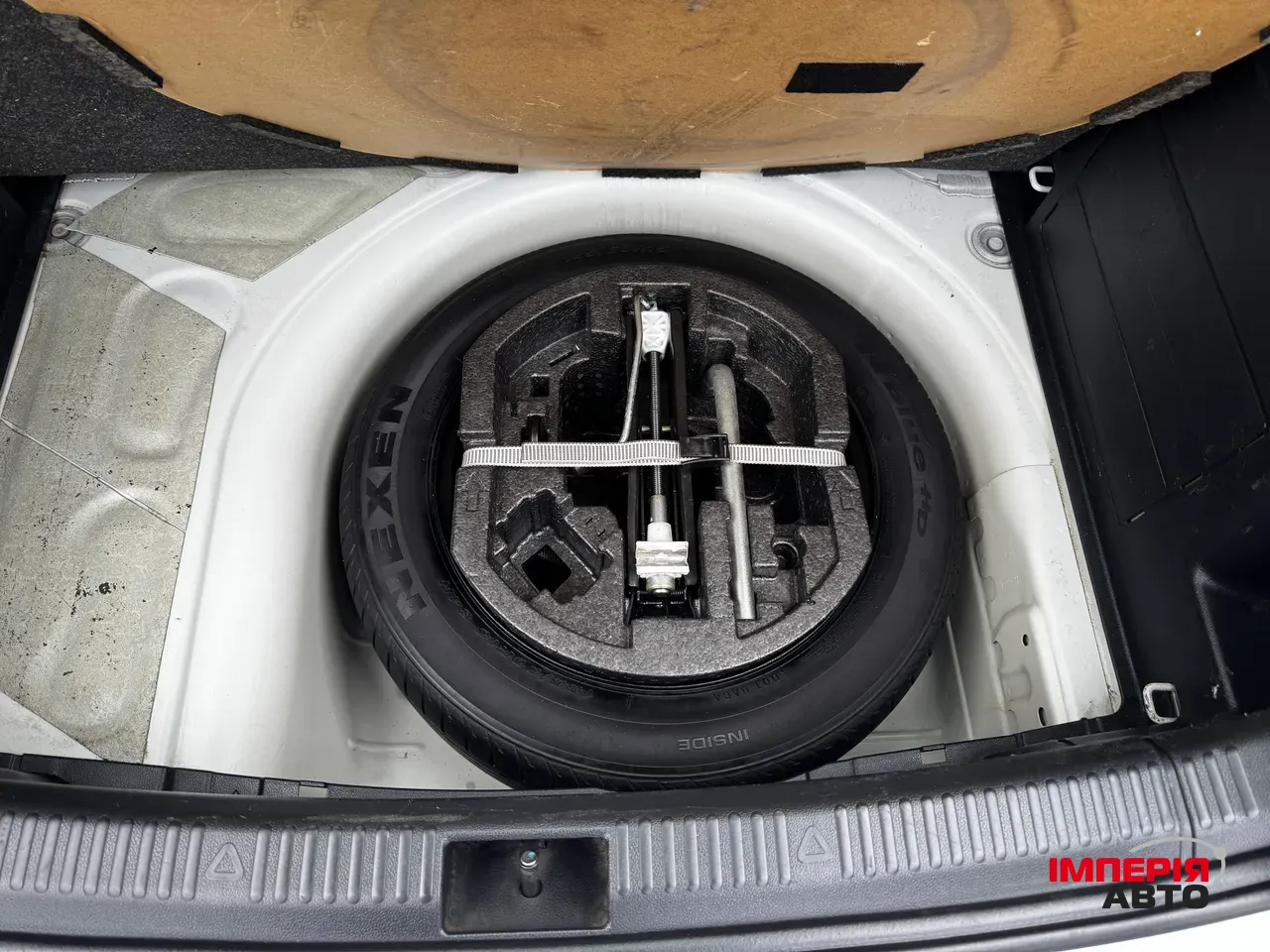 Skoda Fabia - фото 14