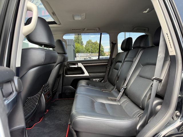 Toyota Land Cruiser - фото 3