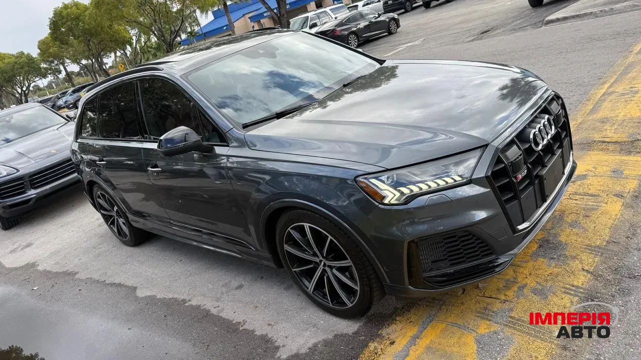 Audi SQ7 - фото 5