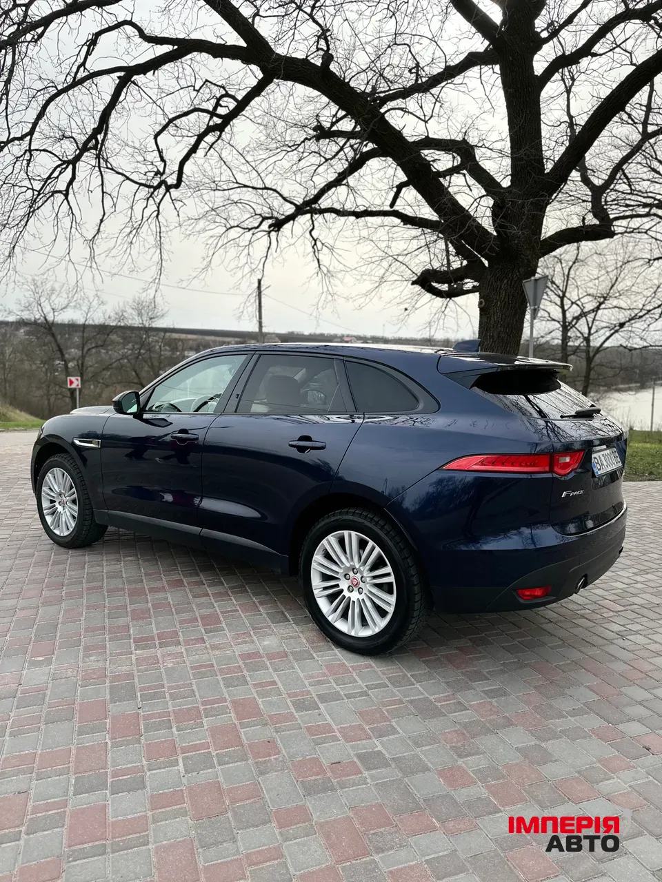 Jaguar F-Pace - фото 5