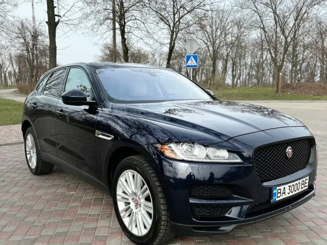 Jaguar F-Pace - фото 1