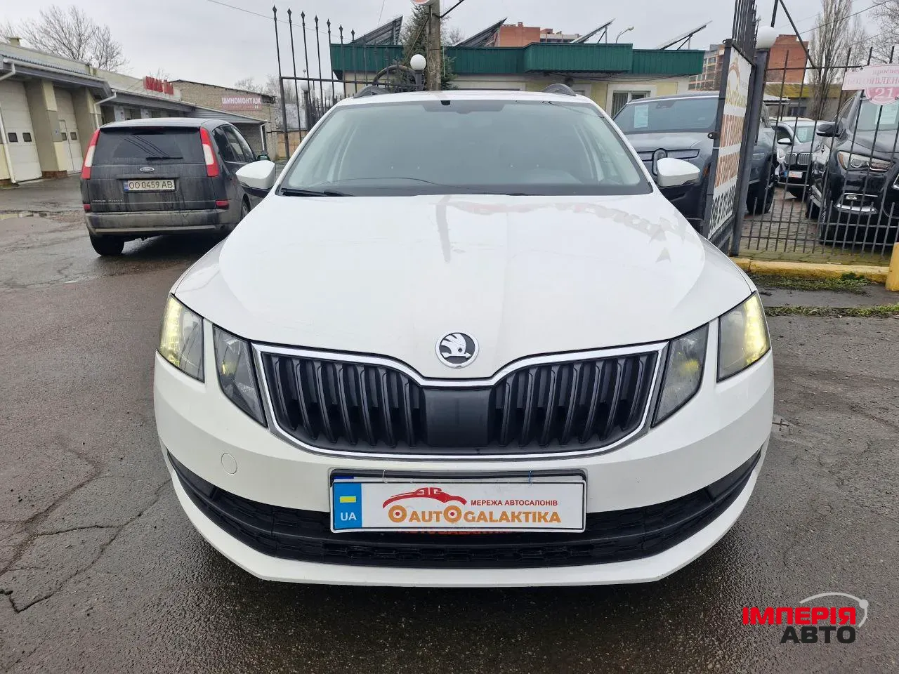 Skoda Octavia - фото 2