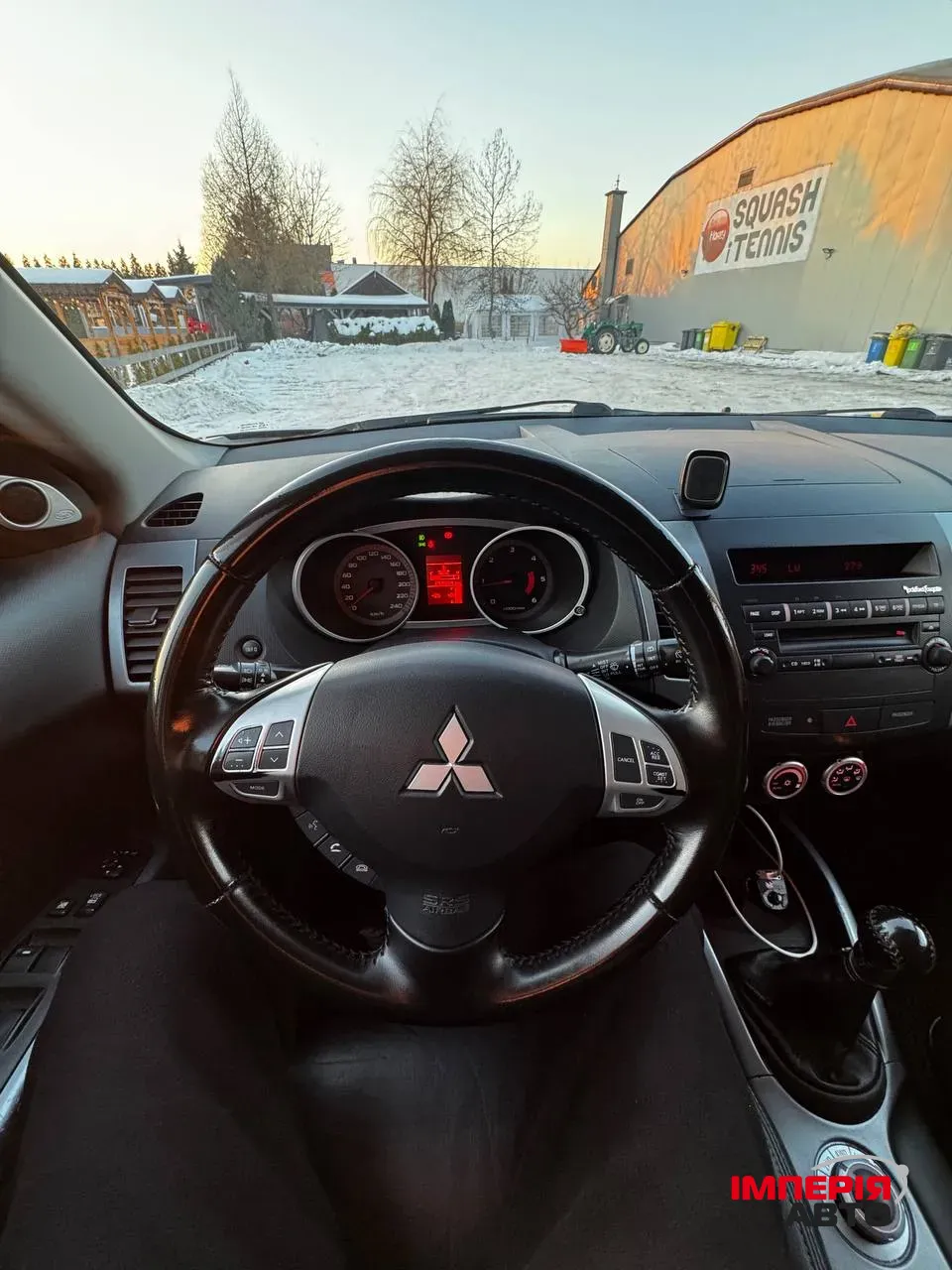 Mitsubishi Outlander - фото 9