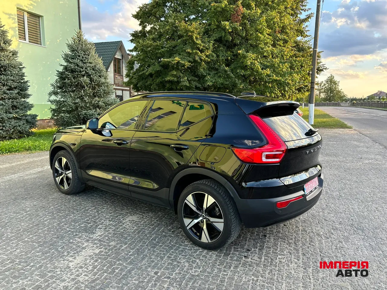 Volvo XC40 - фото 7