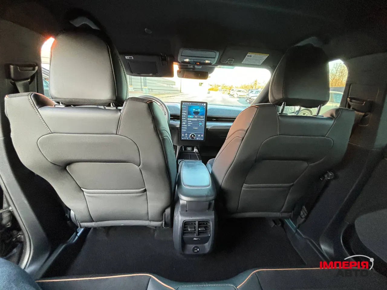 Ford Mustang Mach-E - фото 24