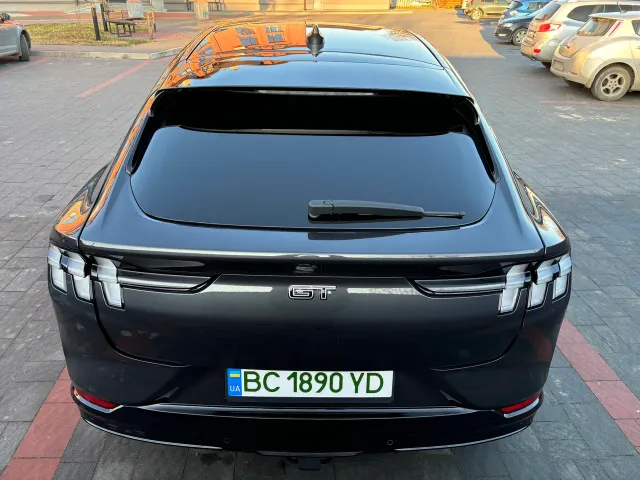 Ford Mustang Mach-E - фото 4