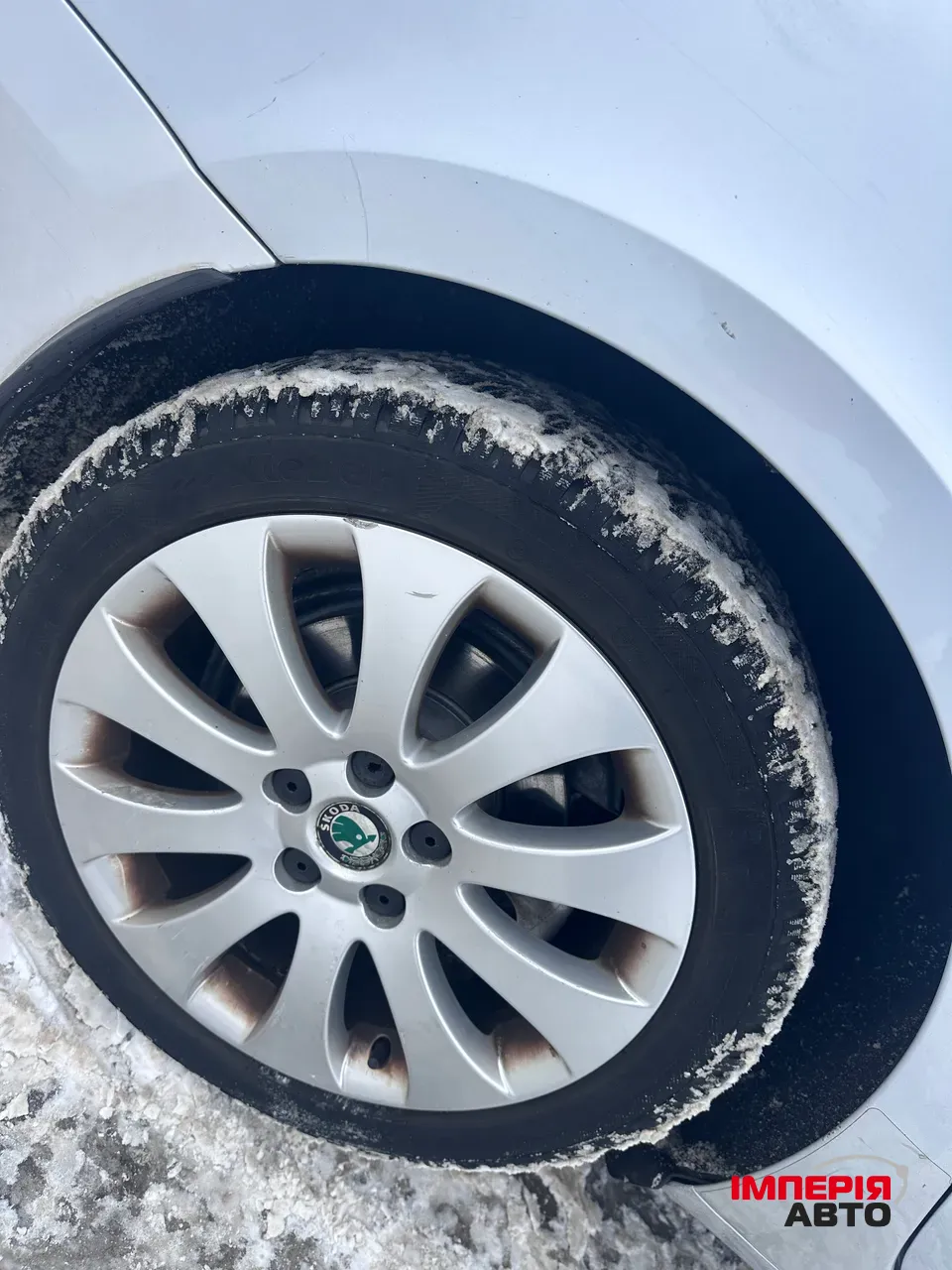 Skoda Superb - фото 4