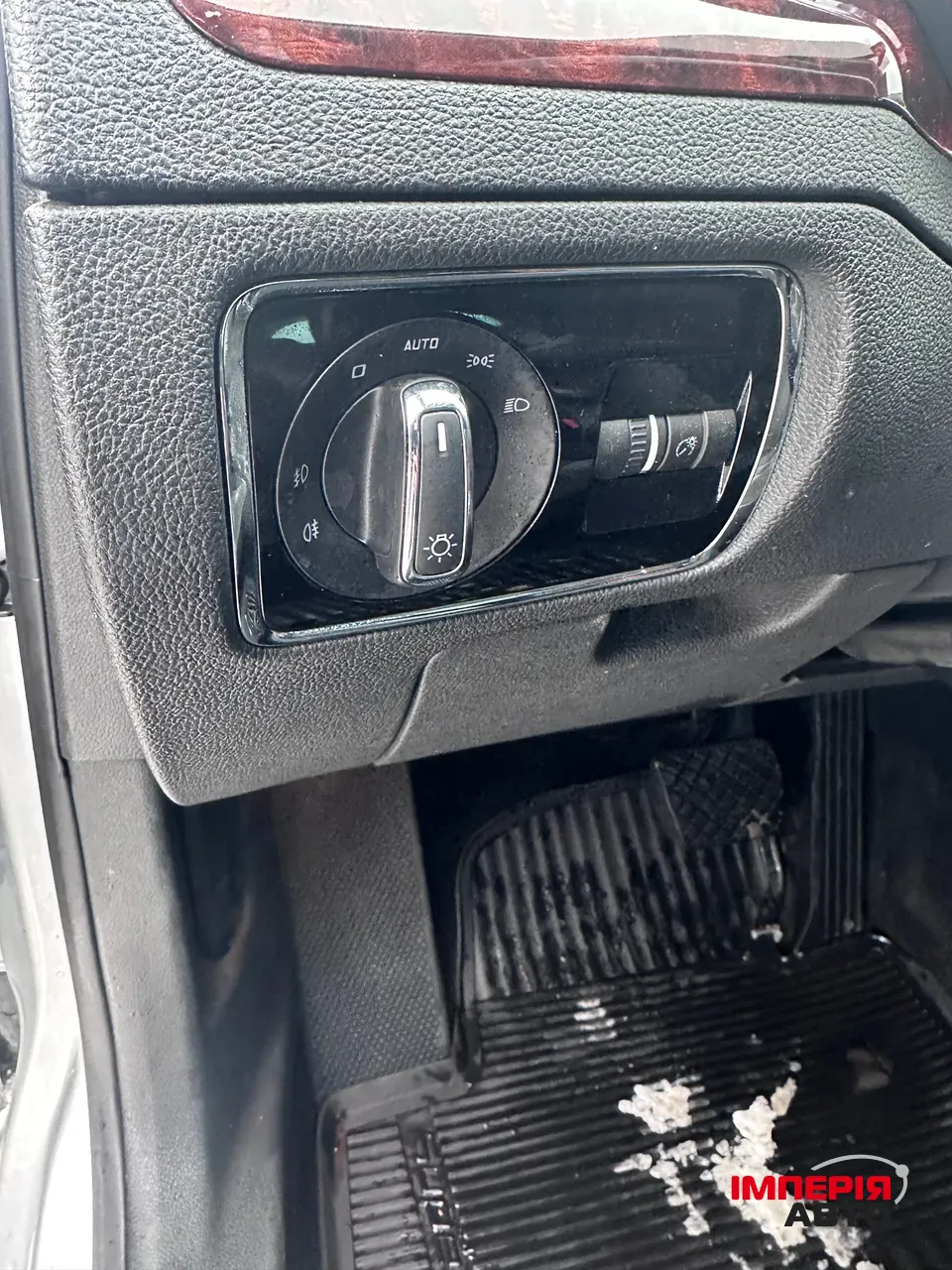 Skoda Superb - фото 21