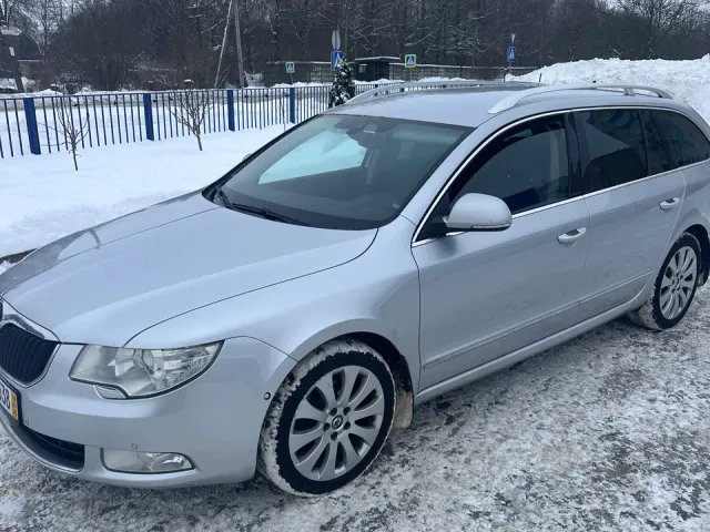 Skoda Superb - фото 2