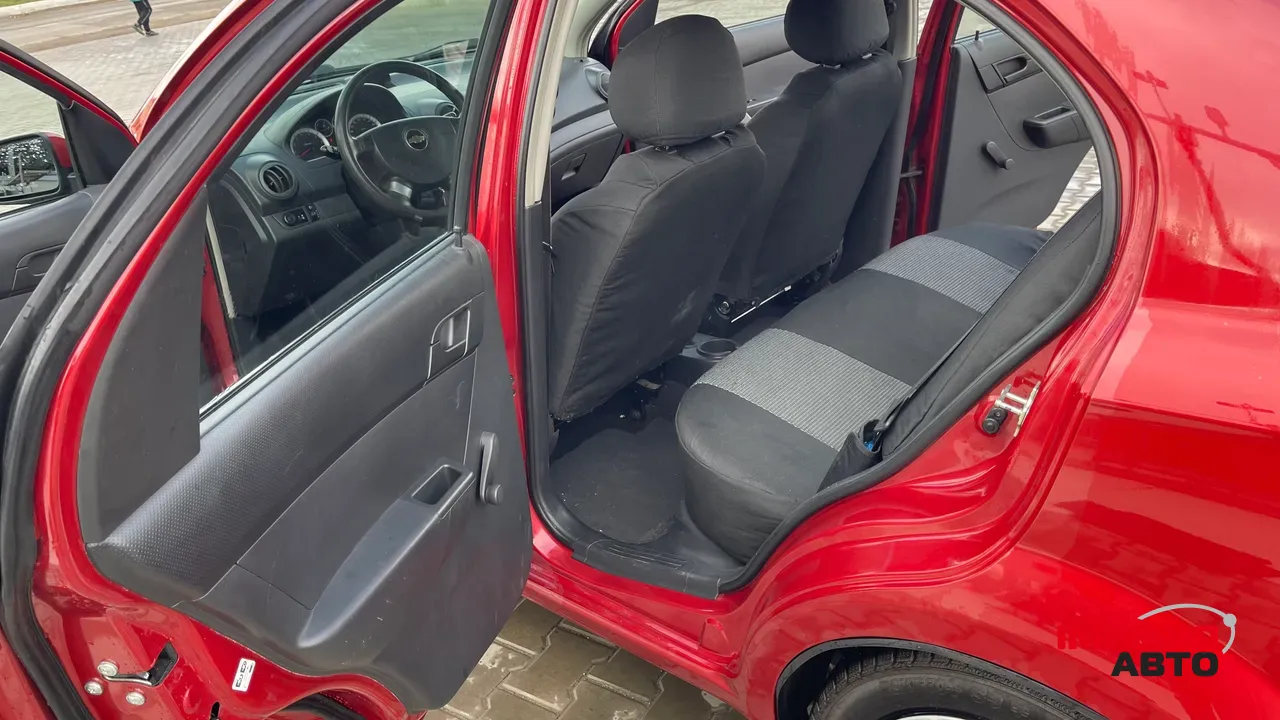 Chevrolet Aveo - фото 16