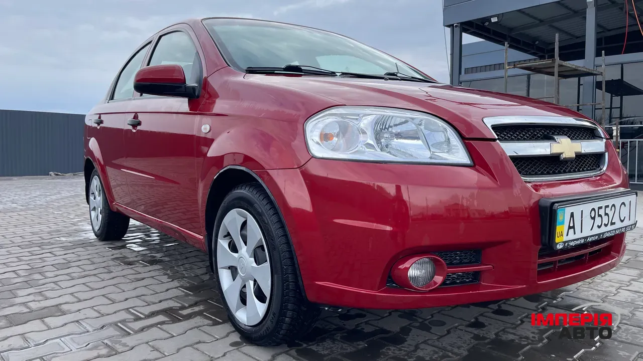 Chevrolet Aveo - фото 1