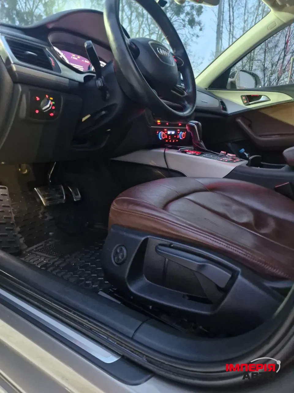 Audi A6 - фото 13