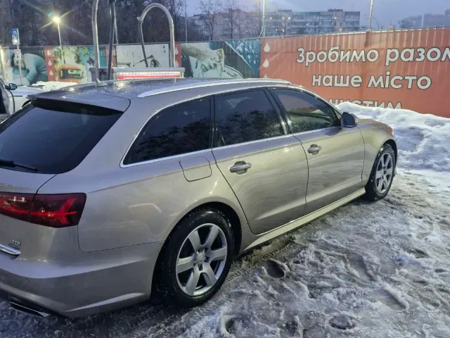 Audi A6 - фото 4
