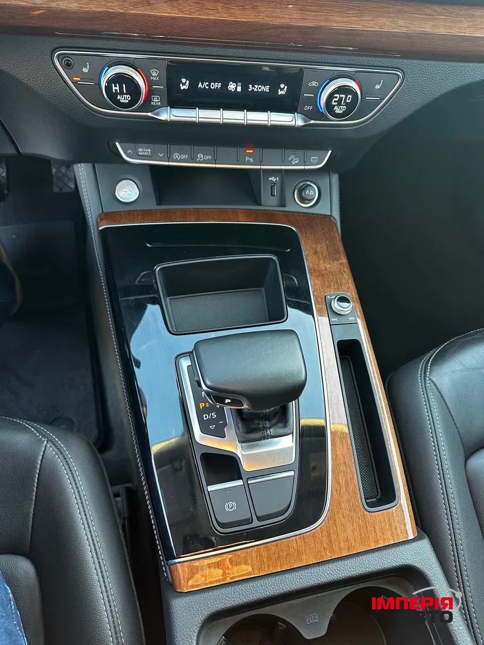 Audi Q5 - фото 21