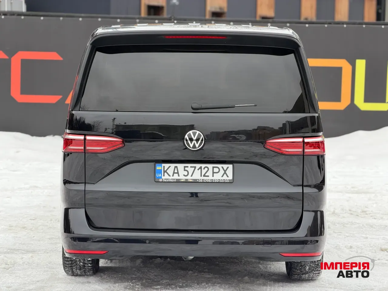 Volkswagen Multivan - фото 6