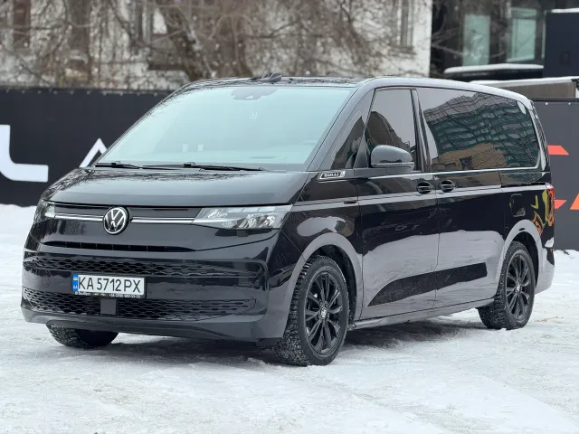 Volkswagen Multivan - фото 1