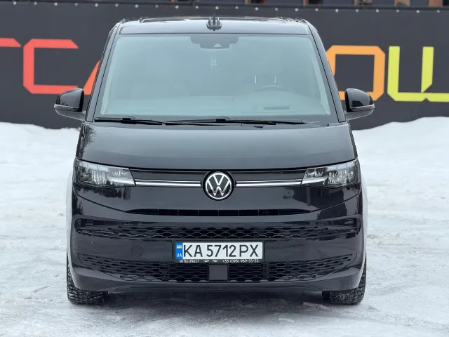 Volkswagen Multivan - фото 3