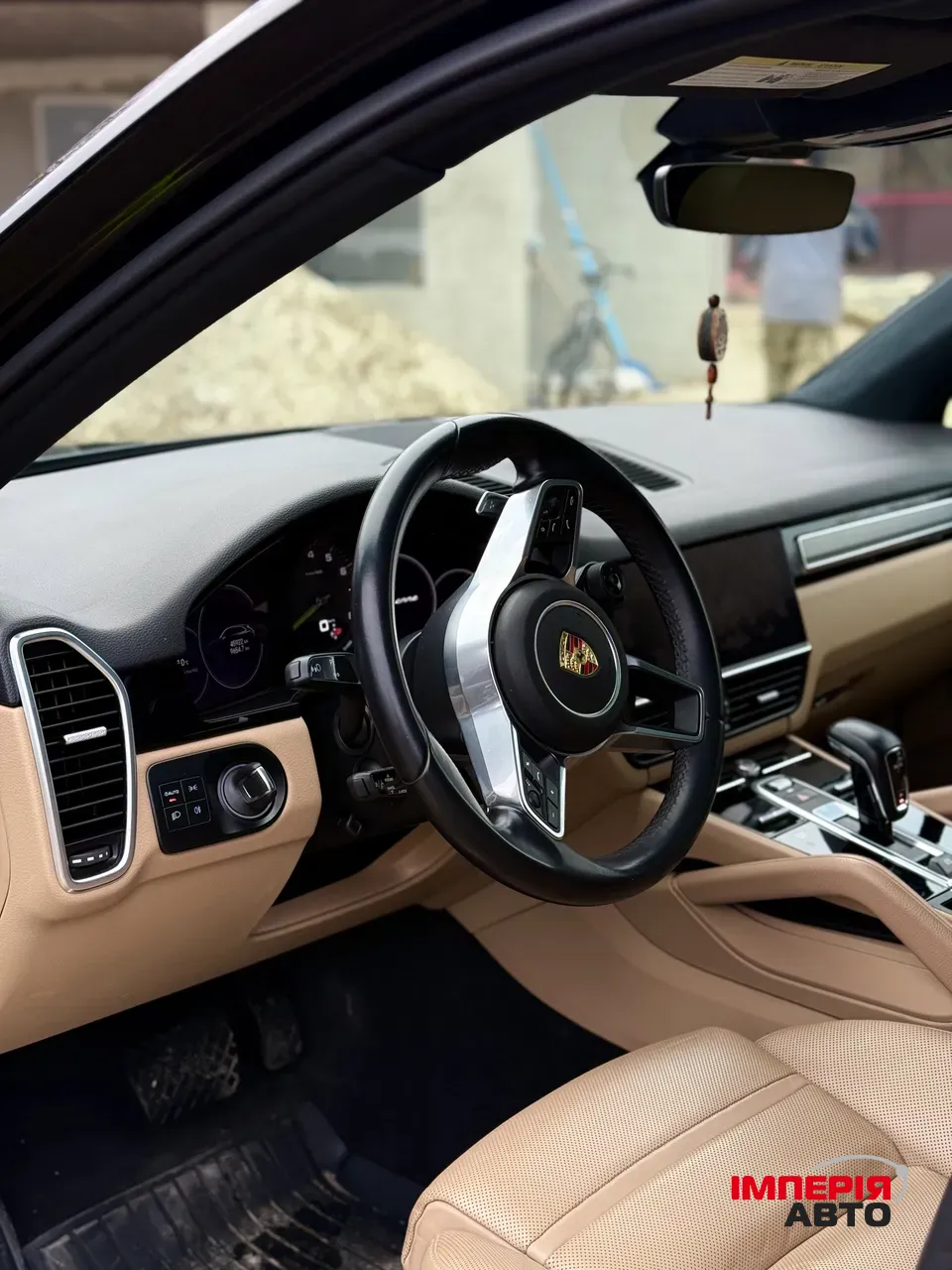 Porsche Cayenne - фото 3