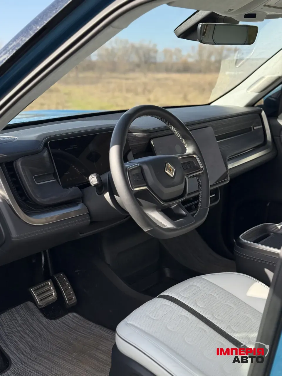 Rivian R1T - фото 5