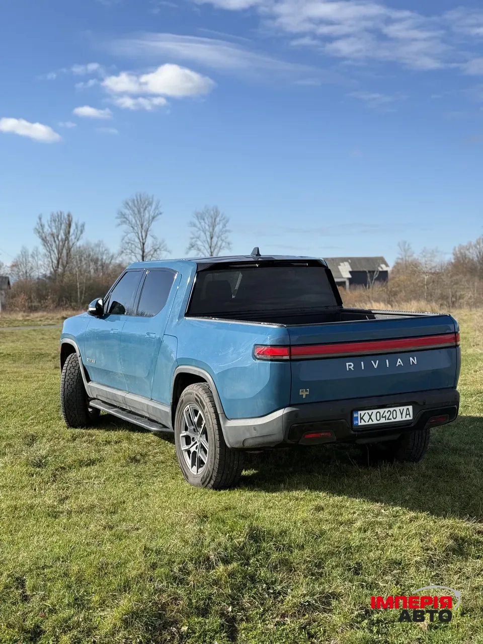 Rivian R1T - фото 2