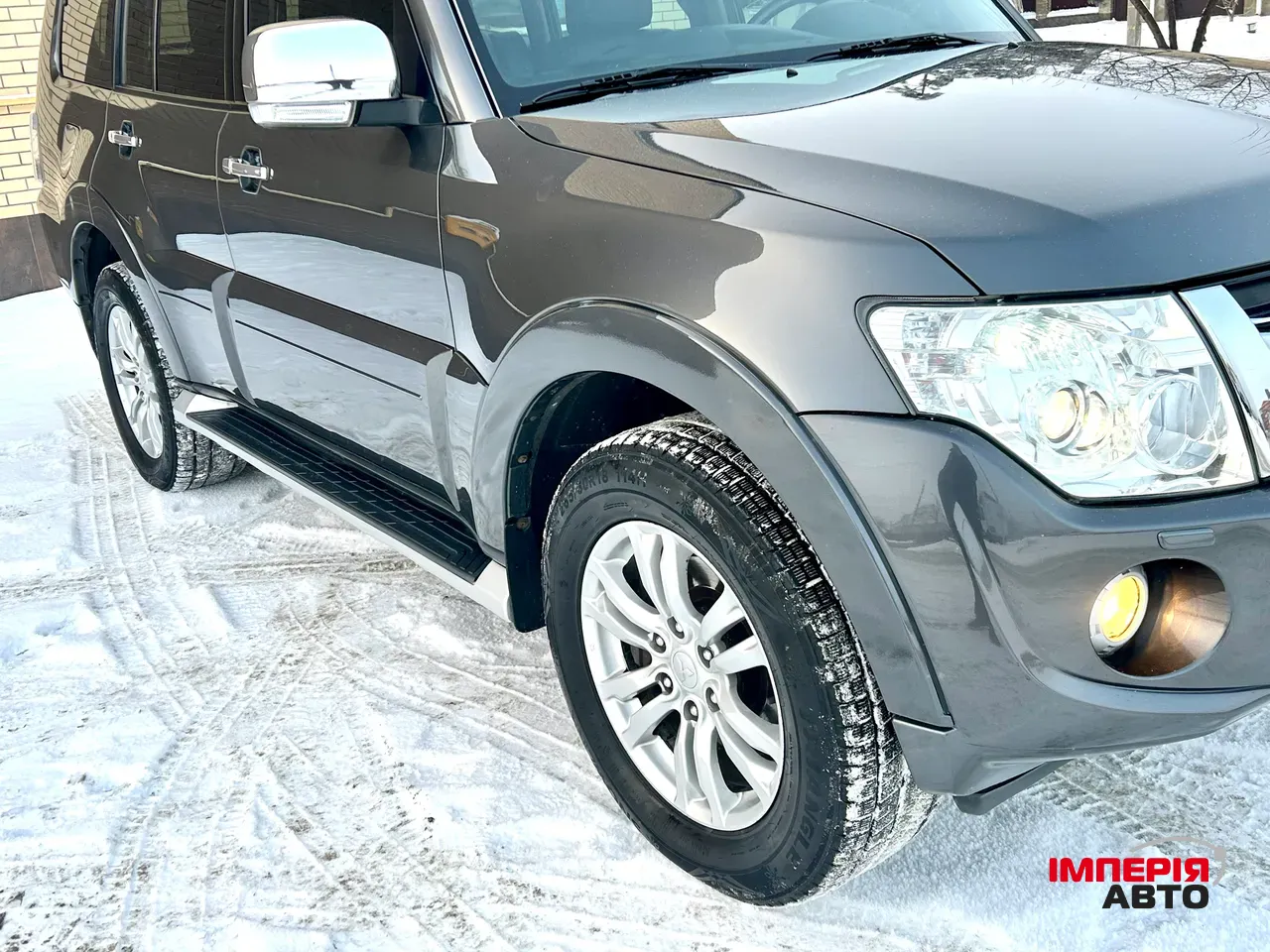 Mitsubishi Pajero - фото 13