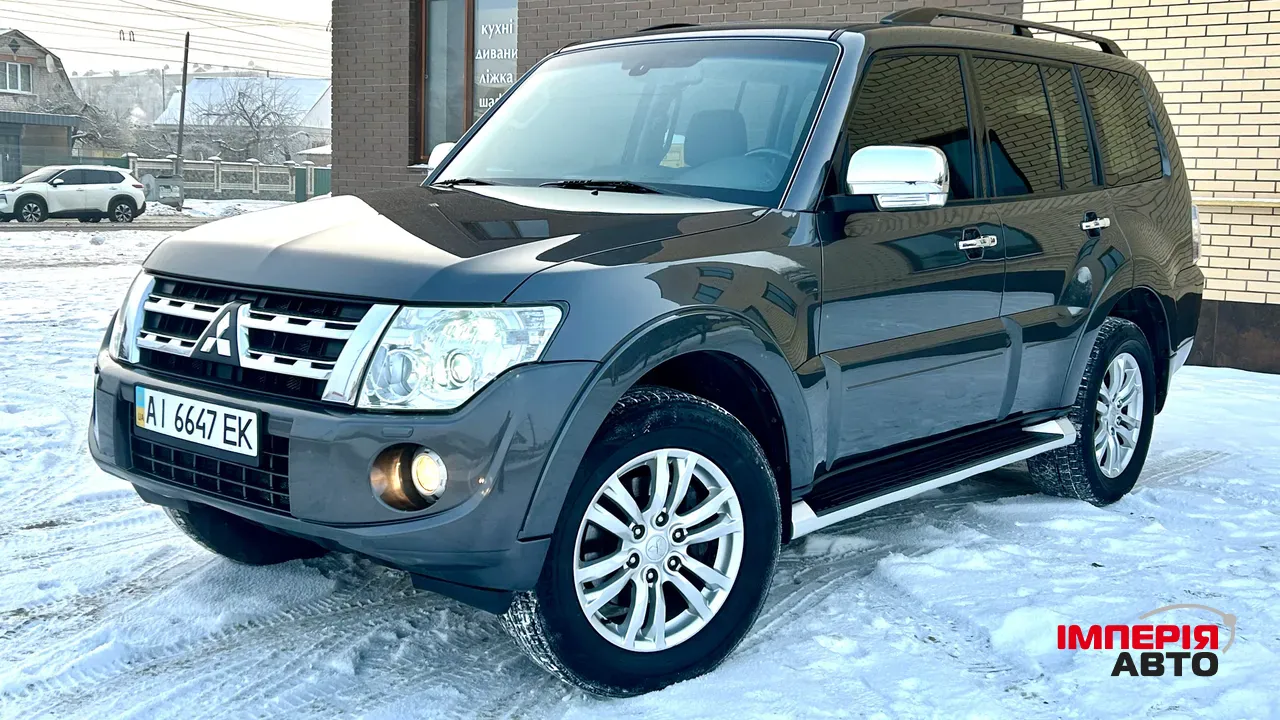 Mitsubishi Pajero - фото 1