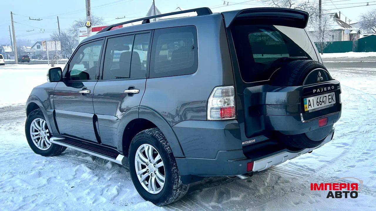 Mitsubishi Pajero - фото 35