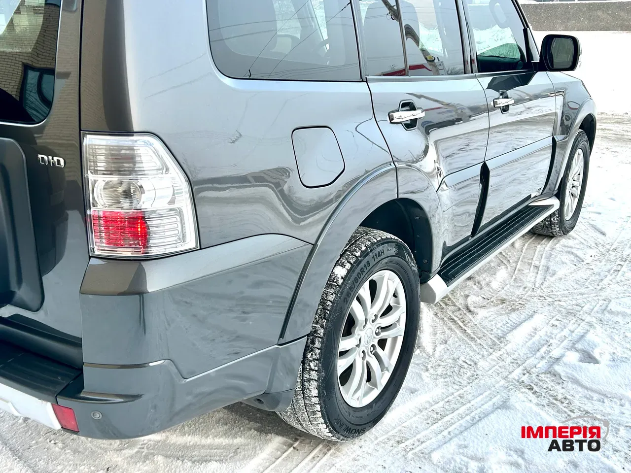 Mitsubishi Pajero - фото 14