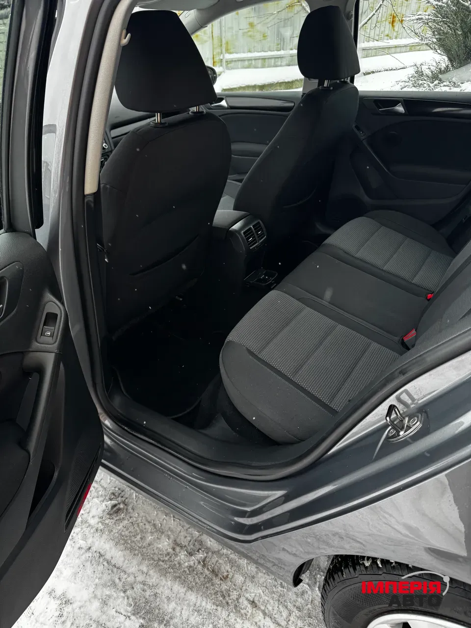 Volkswagen Golf - фото 21