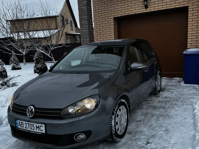 Volkswagen Golf - фото 2