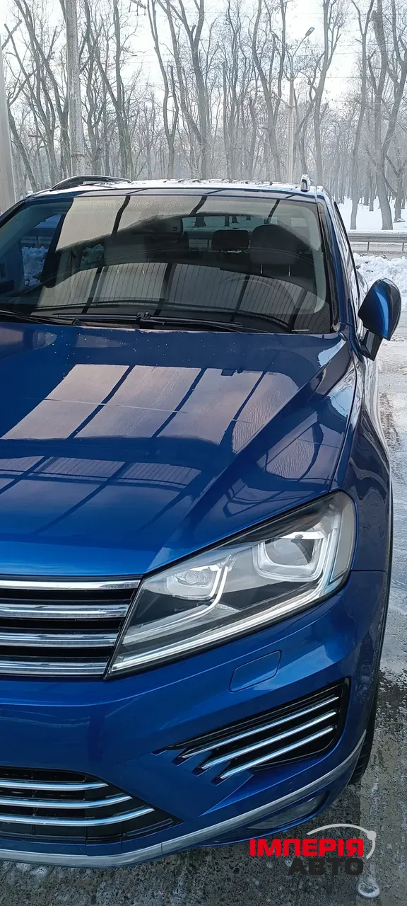 Volkswagen Touareg - фото 7