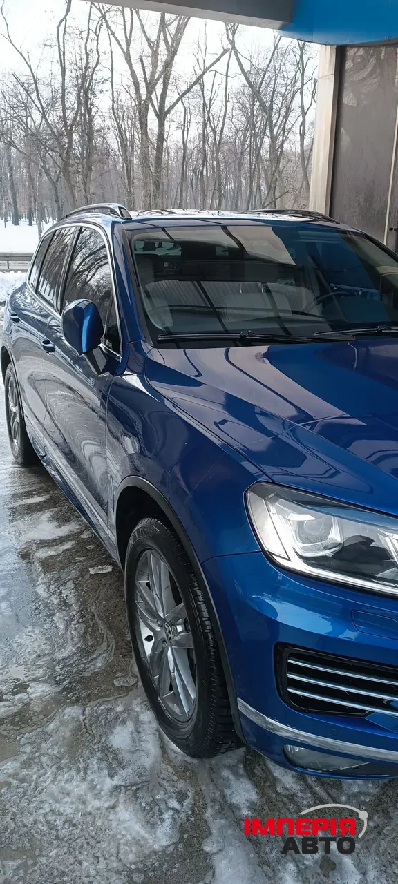Volkswagen Touareg - фото 8