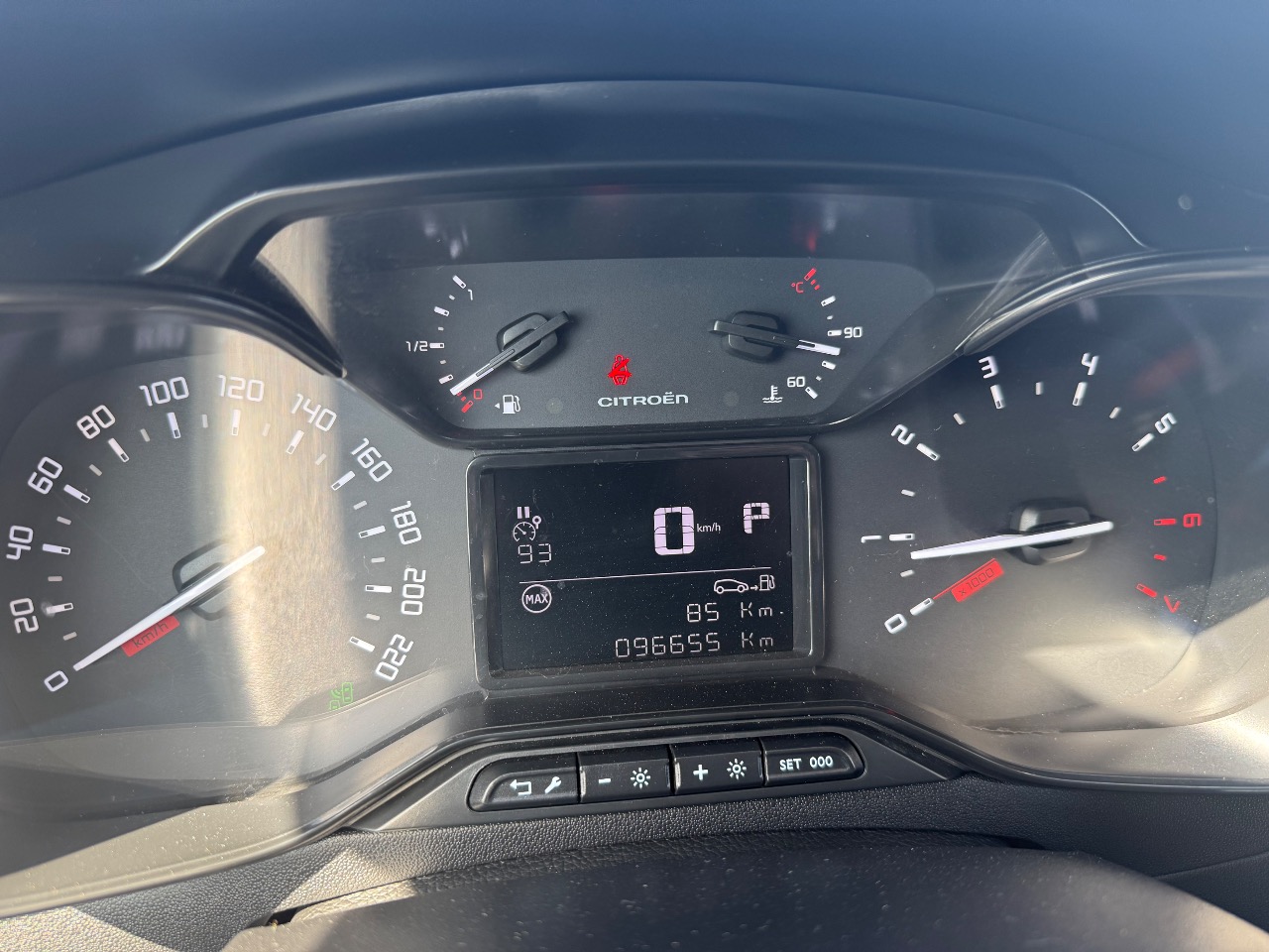 Citroen C3 - фото 15