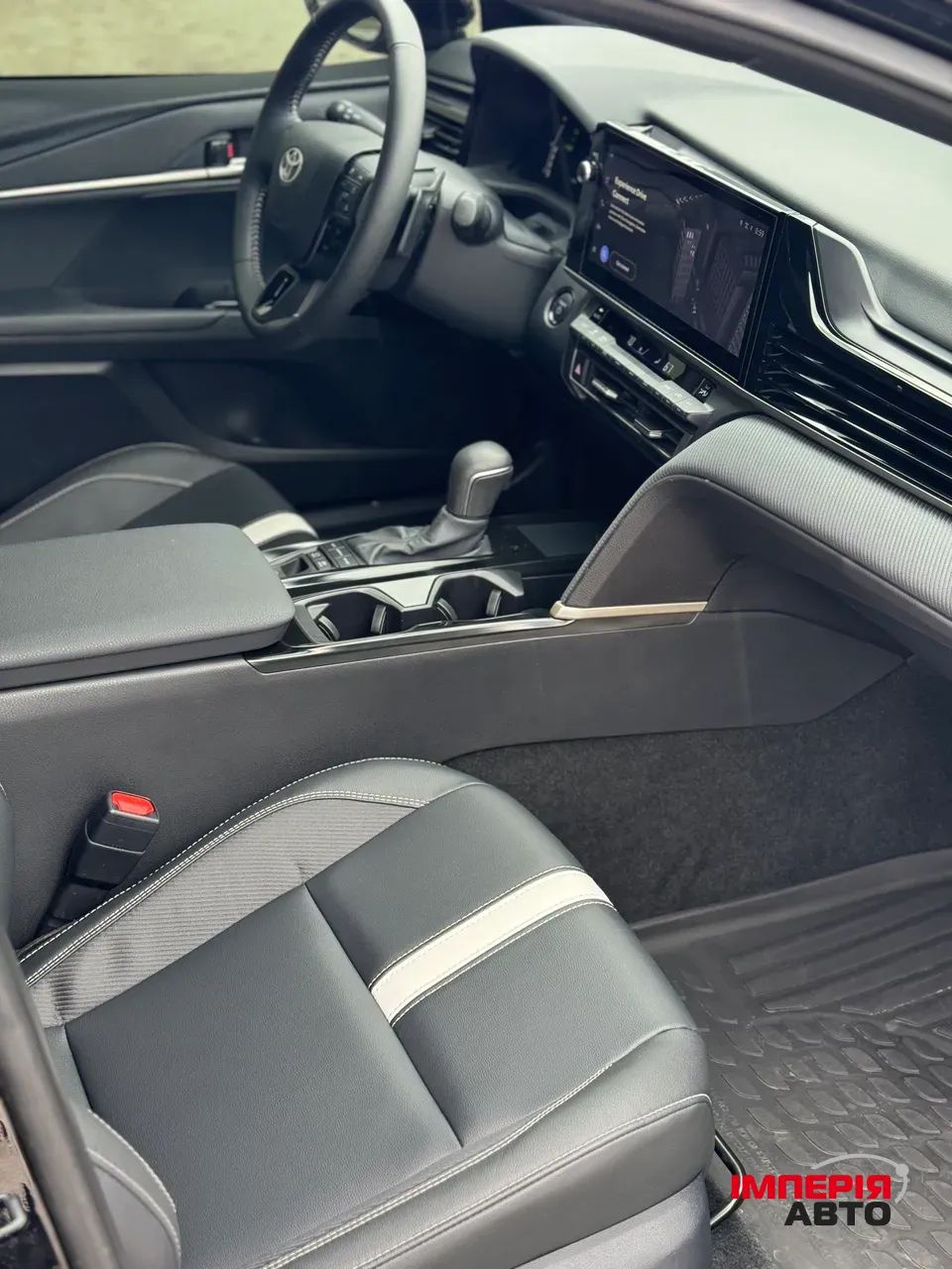 Toyota Camry - фото 14