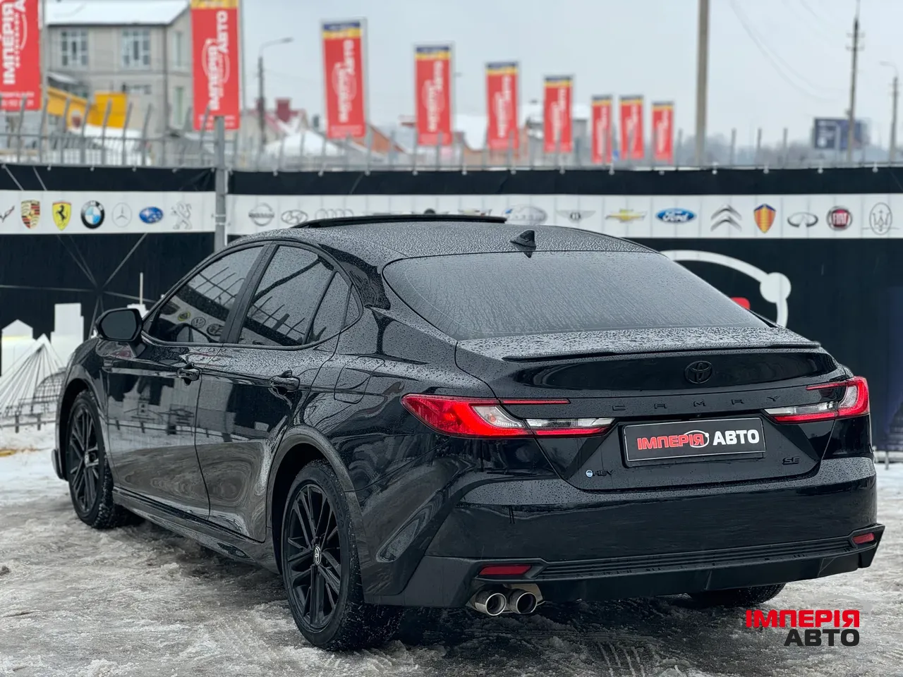 Toyota Camry - фото 7