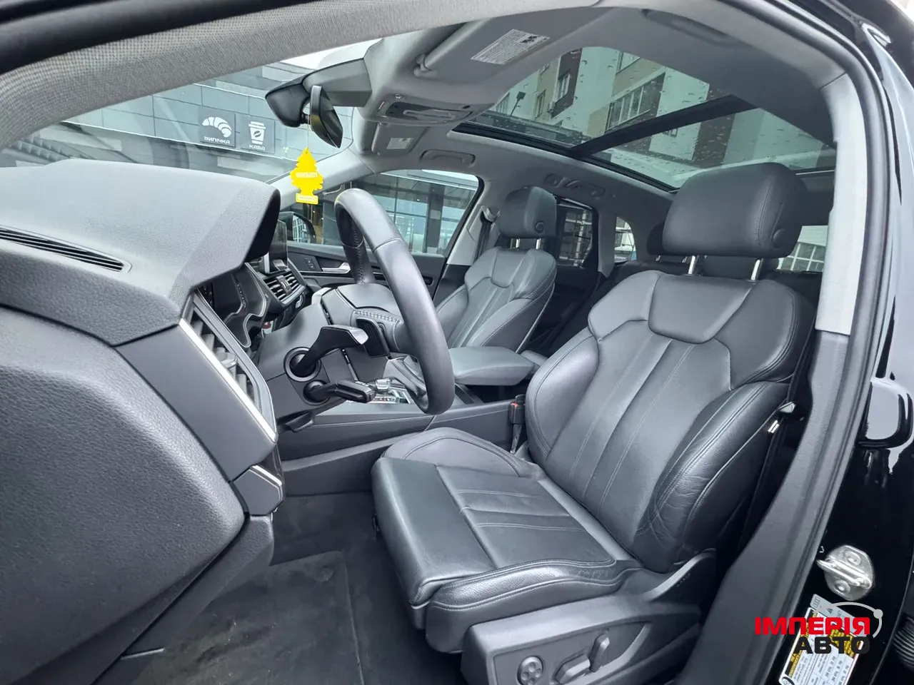 Audi Q5 - фото 13