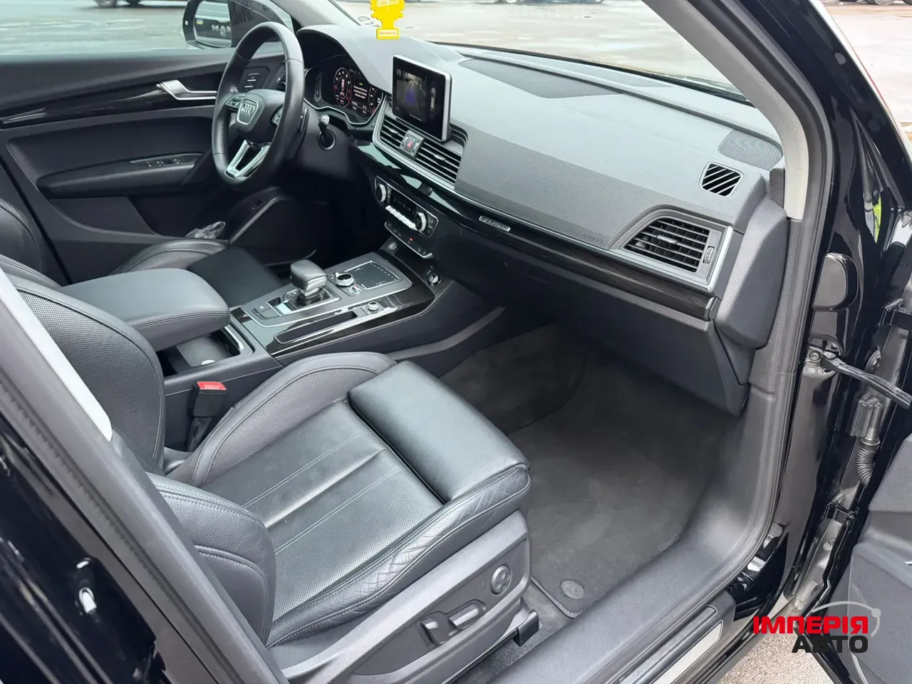 Audi Q5 - фото 9