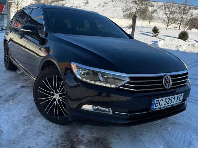 Volkswagen Passat - фото 3