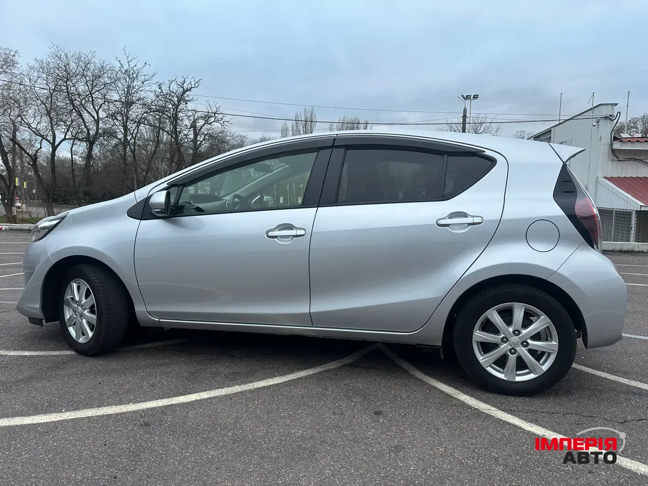 Toyota Aqua - фото 17