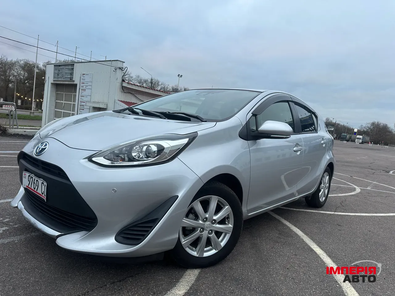 Toyota Aqua - фото 20